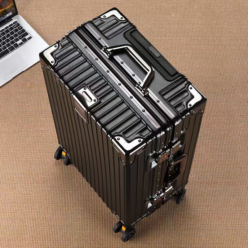Aluminum Frame Travel Suitcase