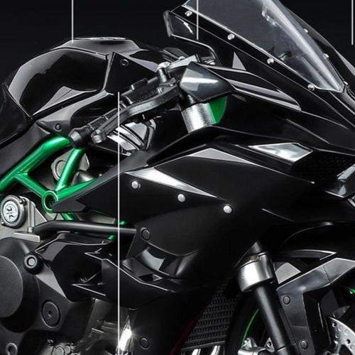 1:6 scale replica of Kawasaki H2R motorcycle, ideal for display and collection.
