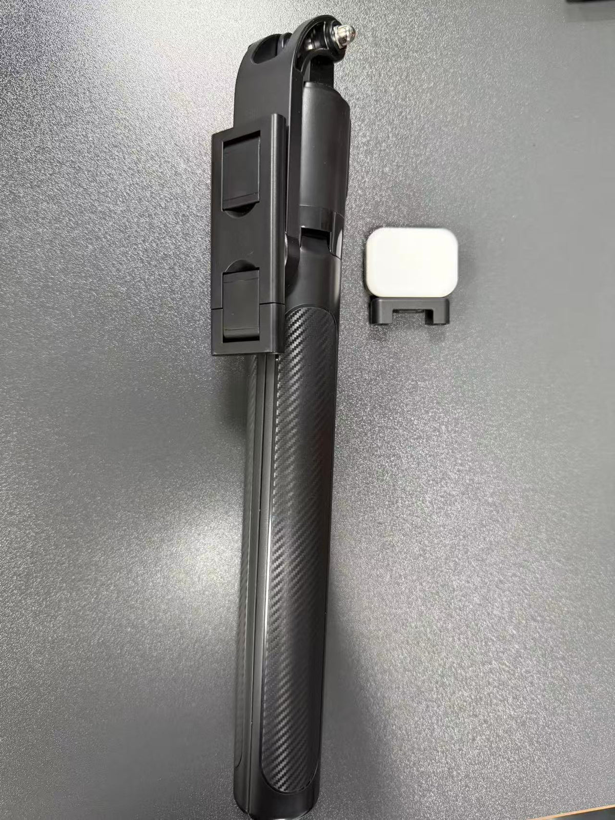 Magnetic Phone Stabilizer with Bluetooth Remote