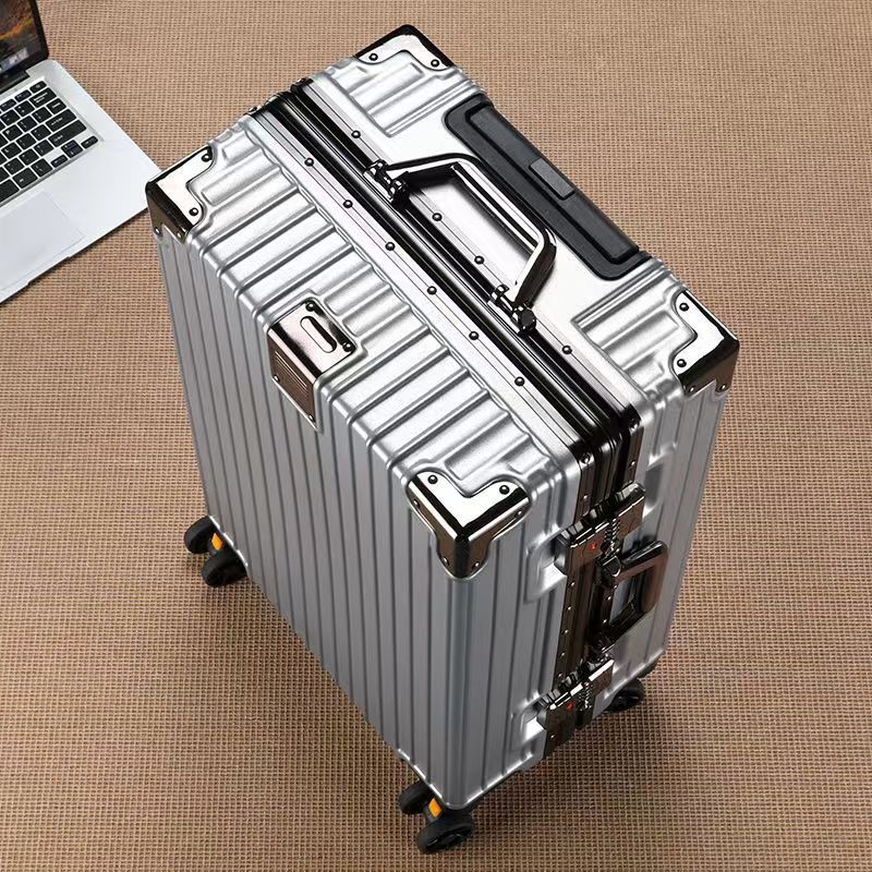 Aluminum Frame Travel Suitcase