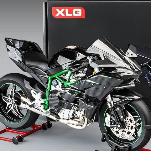 1:6 scale replica of Kawasaki H2R motorcycle, ideal for display and collection.